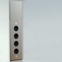 Block mit 4 Steckdosen