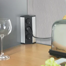 Eckblock mit 3 Steckdosen