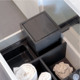 Abfallbehälter für Badauszug