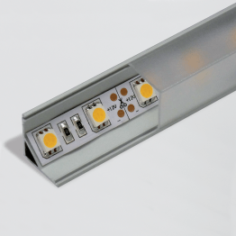 Profil d’angle carré