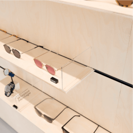 Profil horizontal noir