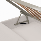 Horizontaal bed met opbergruimte