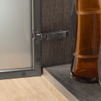Charnière CLIP top 95 ° pour porte à cadre aluminium en applique