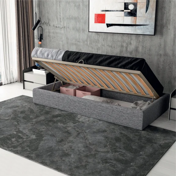 Horizontaal bed met opbergruimte