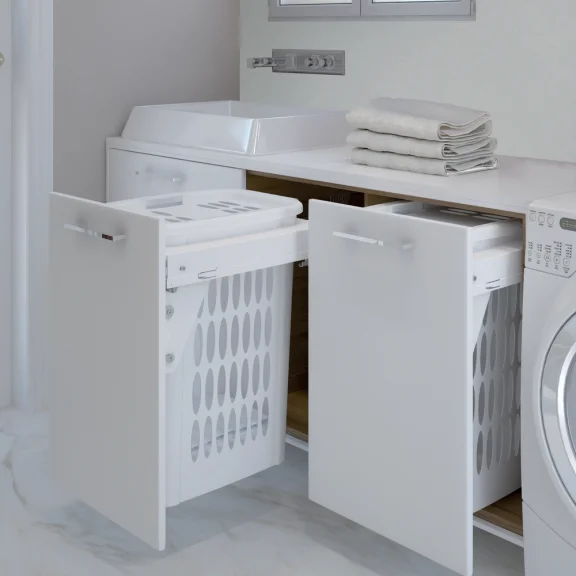 Wäschekorb auf Auszugssystem