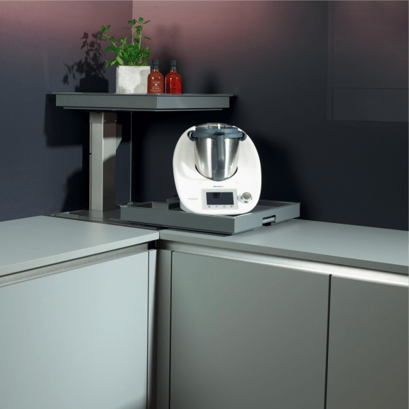 Gemotoriseerde hoekset QANTO PULL-OUT