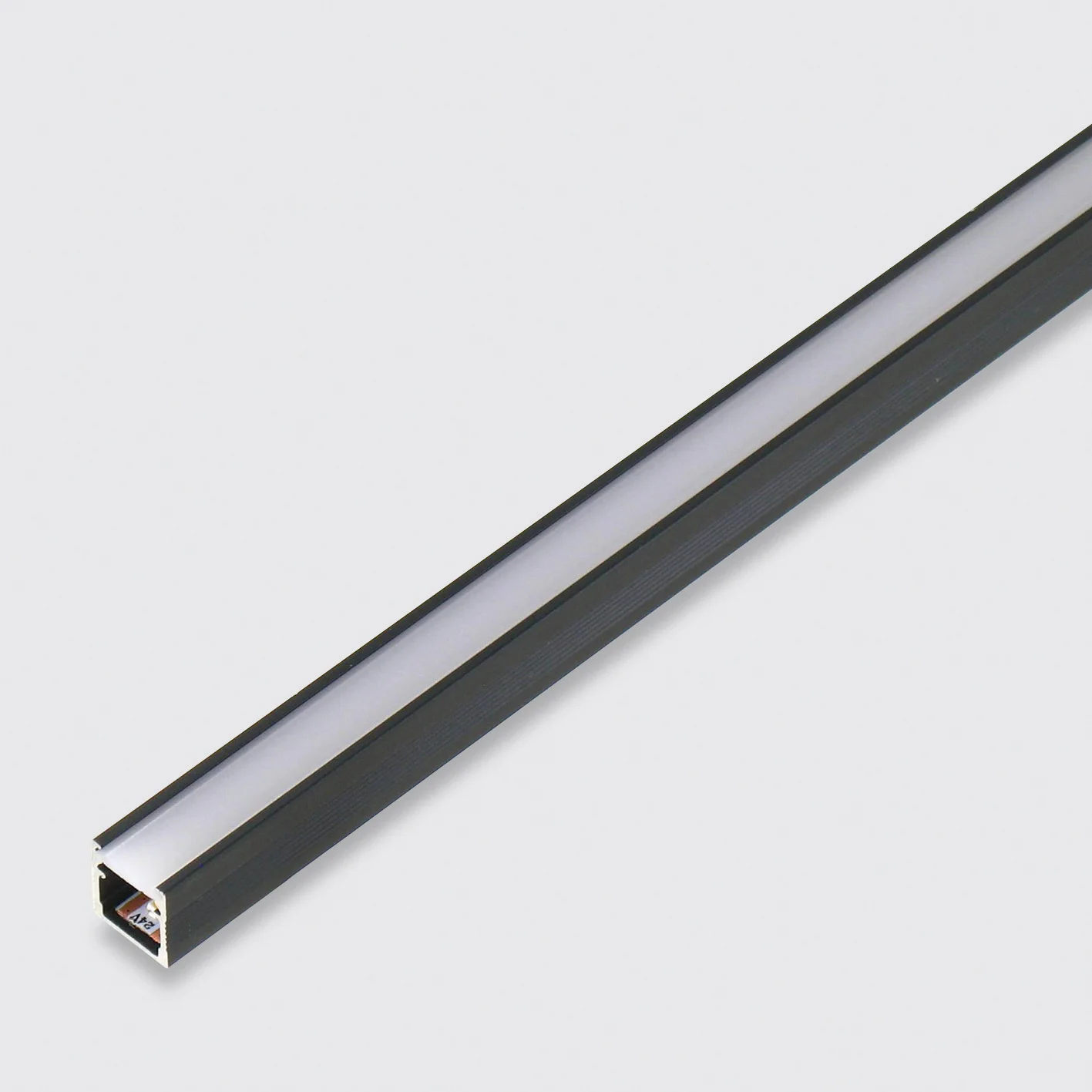 reglette-line_en applique