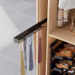 LINEA dassenhouder en riemenhouder op geleider