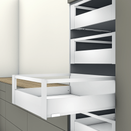 Binnenvoorraadlade E met reling (H: 209 mm)